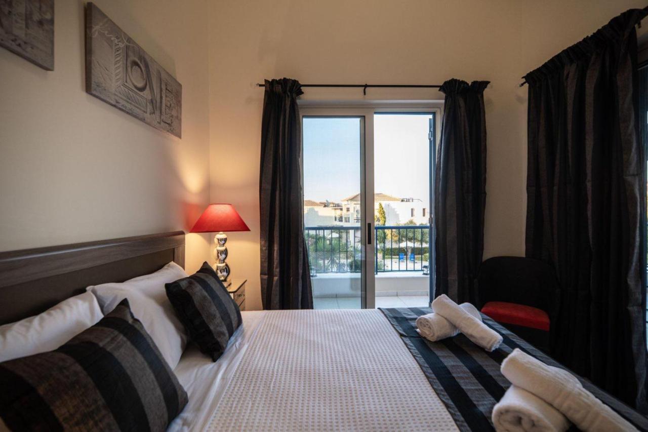 Villa Rodo Pirgos Psilonerou Bagian luar foto