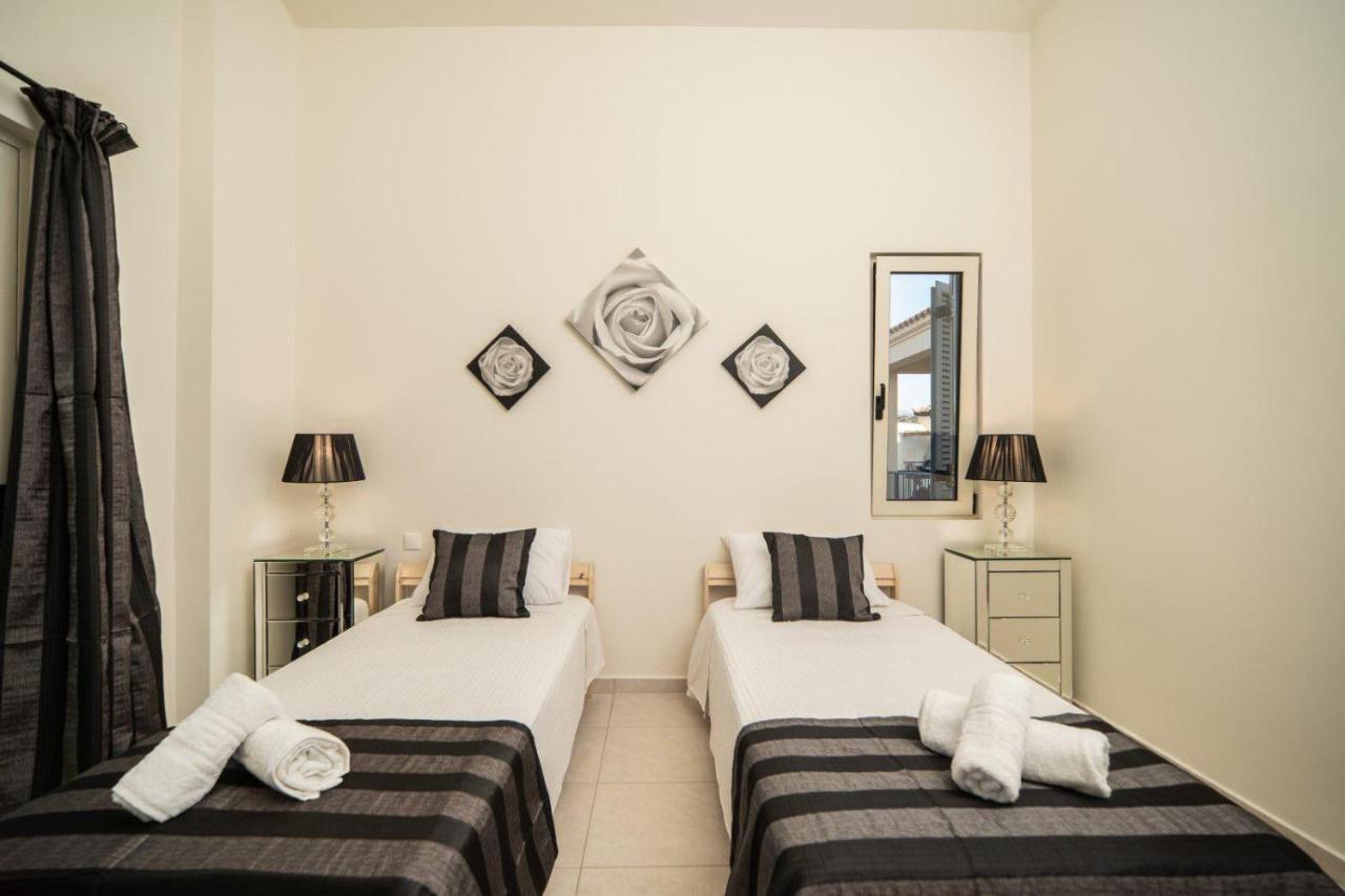 Villa Rodo Pirgos Psilonerou Bagian luar foto