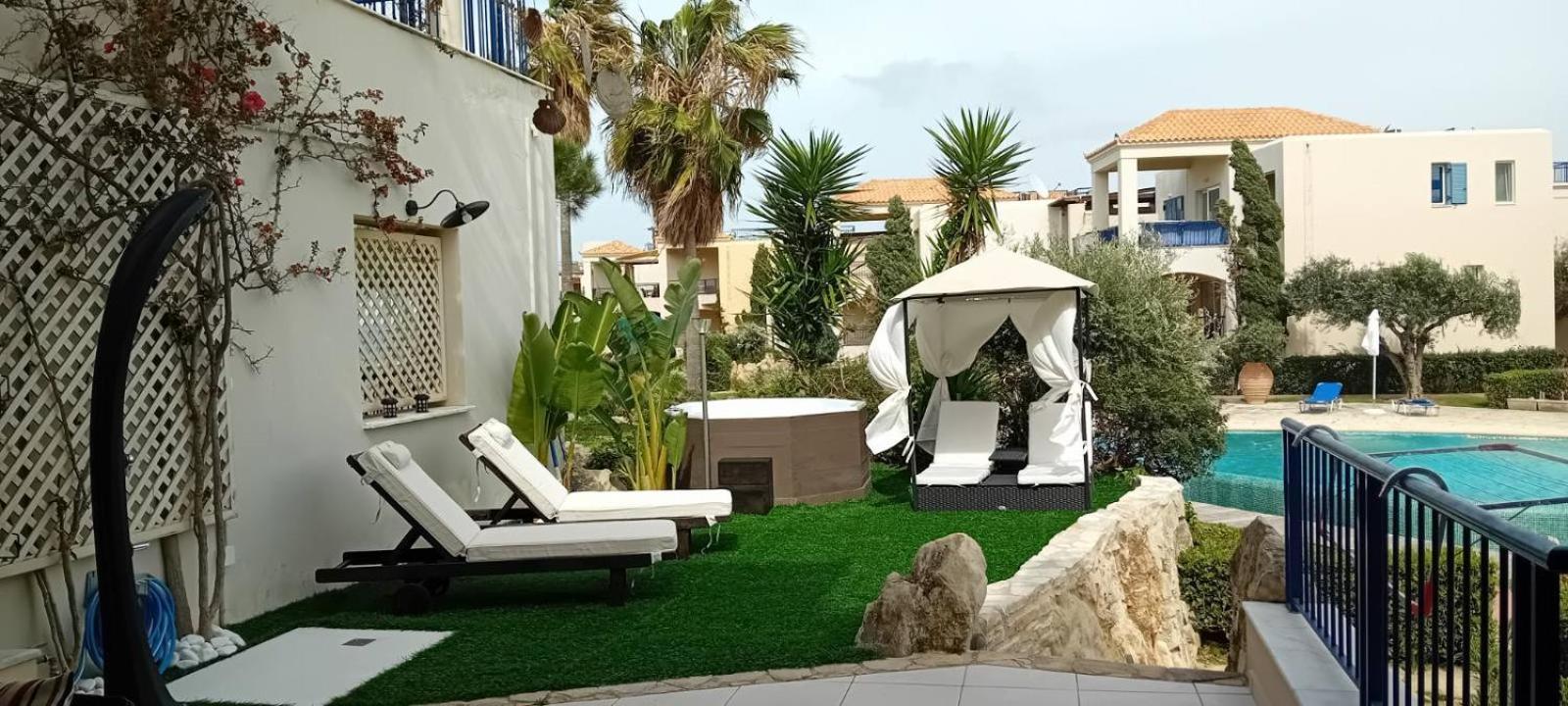 Villa Rodo Pirgos Psilonerou Bagian luar foto