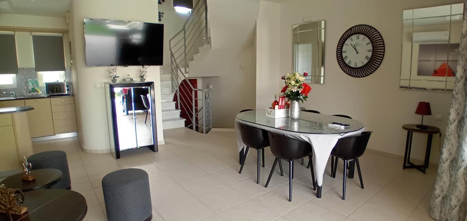 Villa Rodo Pirgos Psilonerou Bagian luar foto