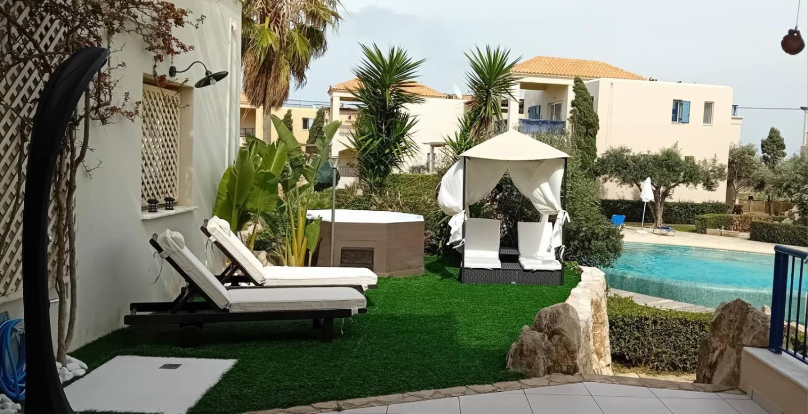 Villa Rodo Pirgos Psilonerou Ruang foto